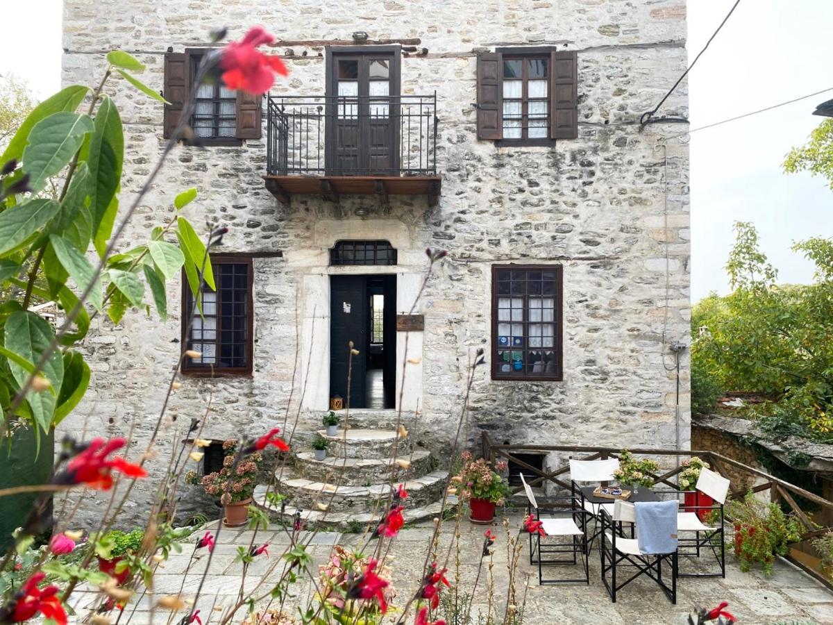 Hotel Alatinos à Pinakátai Extérieur photo